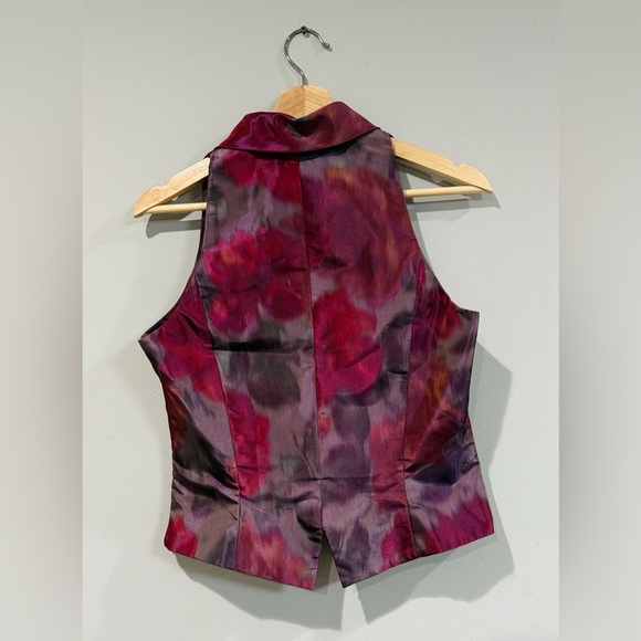 Carmen Marc Valvo Sleeveless Collared Top - Red and Purple - Picture 3 of 7